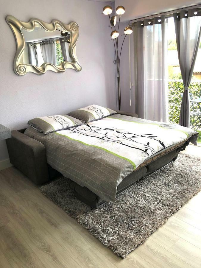 Studio St-Mandrier 300M Mer Сен-Мандри-сюр-Мер Екстериор снимка