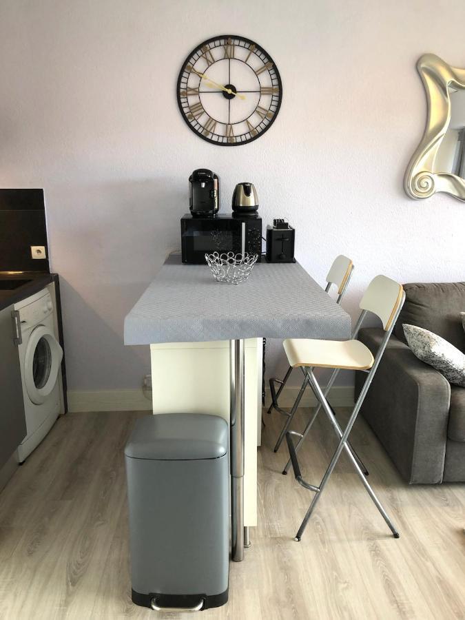 Studio St-Mandrier 300M Mer Сен-Мандри-сюр-Мер Екстериор снимка